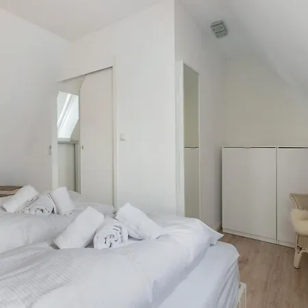 Haeuschen Seerobbe Tatil Evi Böhl