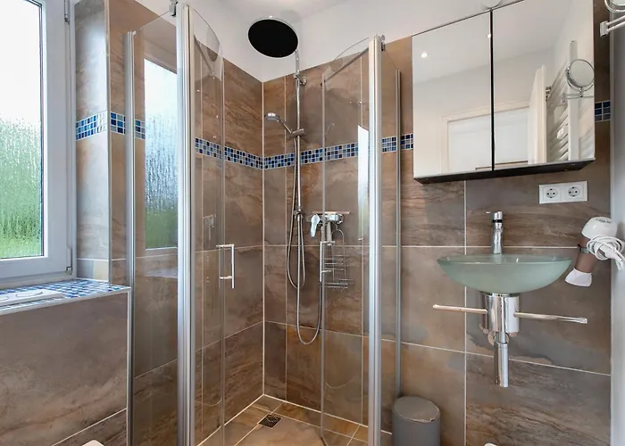 Haeuschen Seerobbe * Böhl